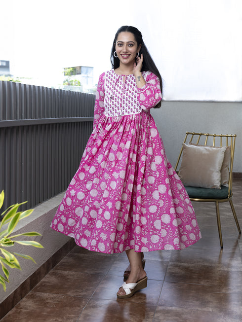 MULMUL IKSHITA FLORAL BLOCK PRINTED DRESS MULMUL IKSHITA FLORAL BLOCK PRINTED DRESS